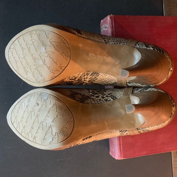 Snakeskin heels / pumps - Picture 4 of 8